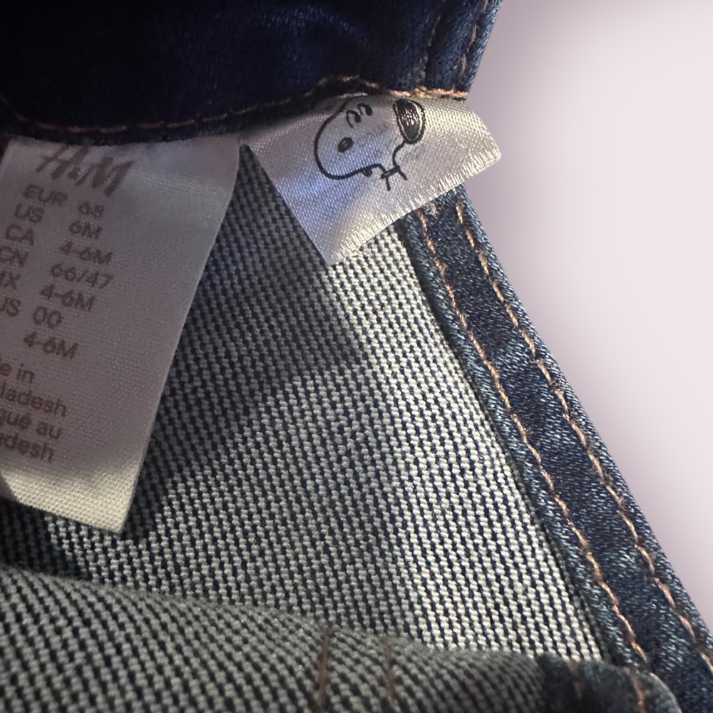 H&M Dark Wash Blue Denim Baby Snoopy Overalls Size 6 Months - Picture 5 of 7